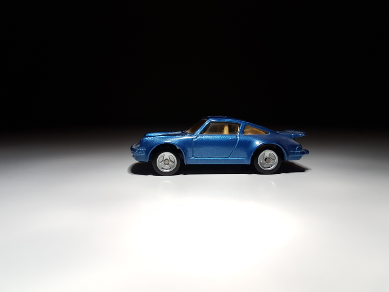 Illustration for article titled LaLD Rennsport Reunion: Maisto Porsche 911 Turbo